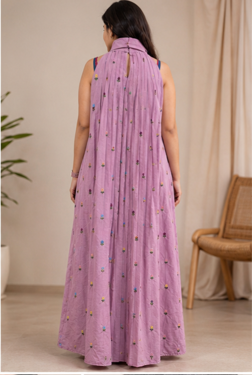 Floral Embroidery Pleated Dress