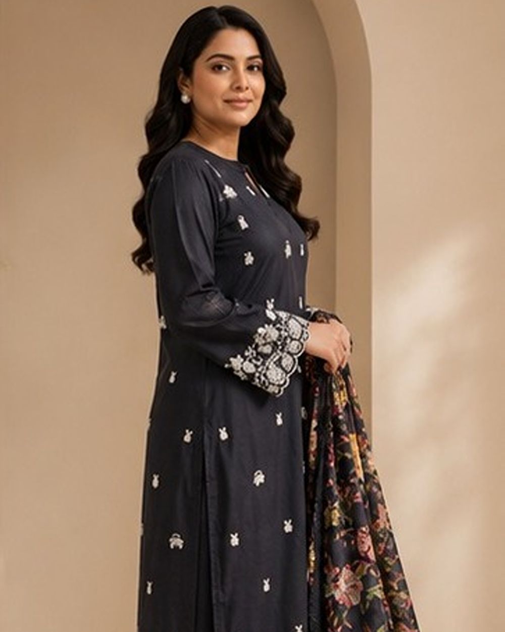 Charcoal Black with Ivory Embroidery Set AYLIN0038