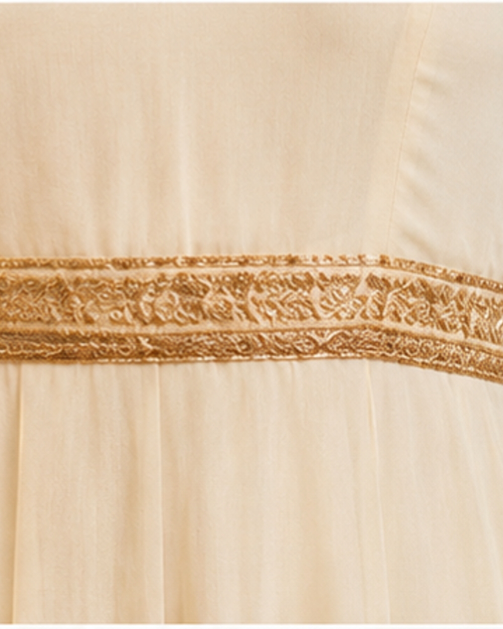 Off white Sleeveless Gown 
 AYLN0021