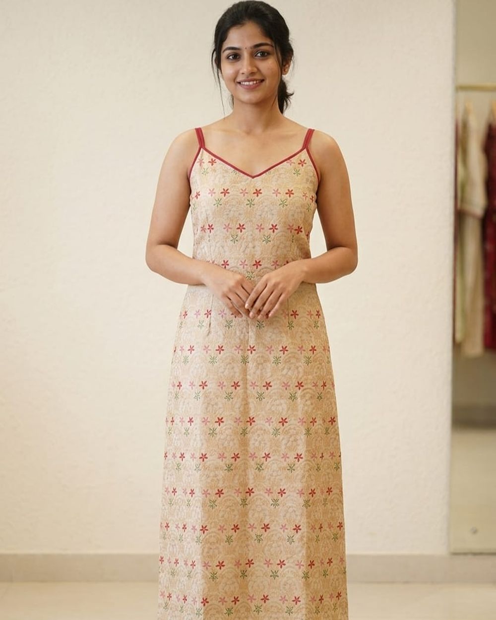 Tussar Silk Sleeveless Dress AYLN0025
